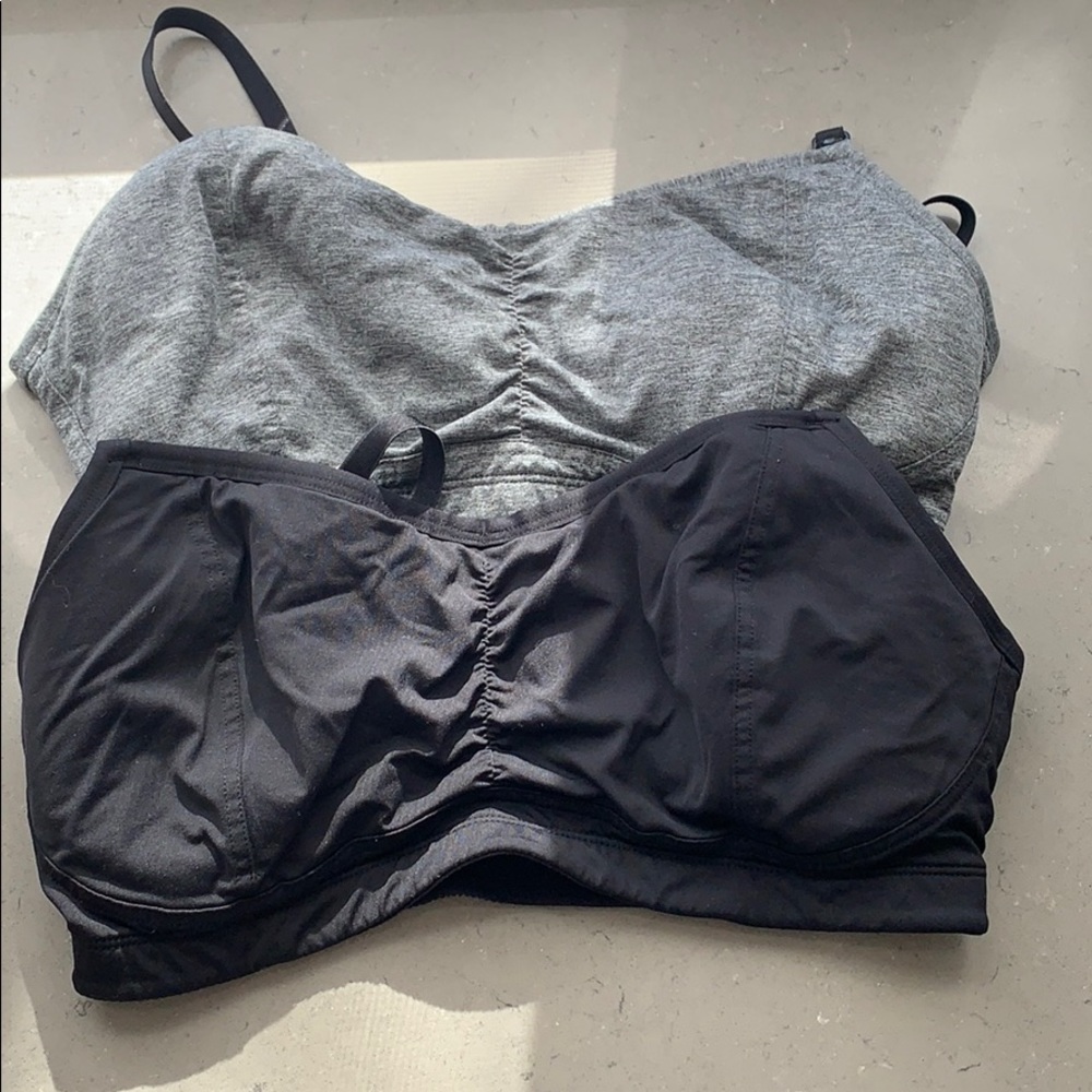 Set of nursing bras